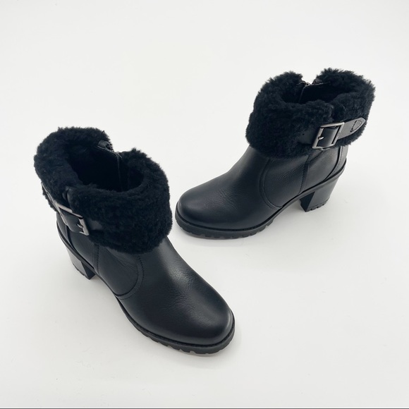 Ugg Elisiana Leather Boots in Black Size 5 - Picture 7 of 9